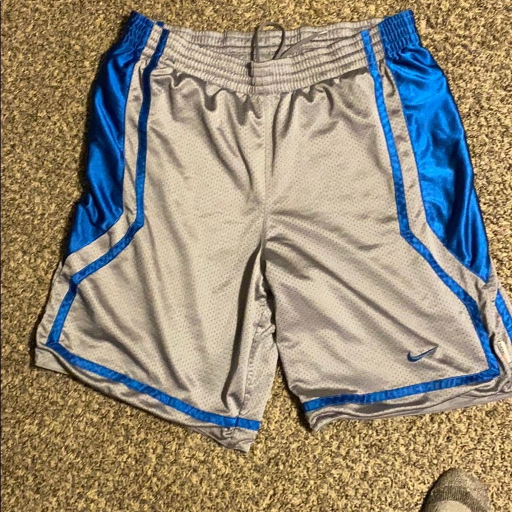 Nike basketball shorts very comfortable